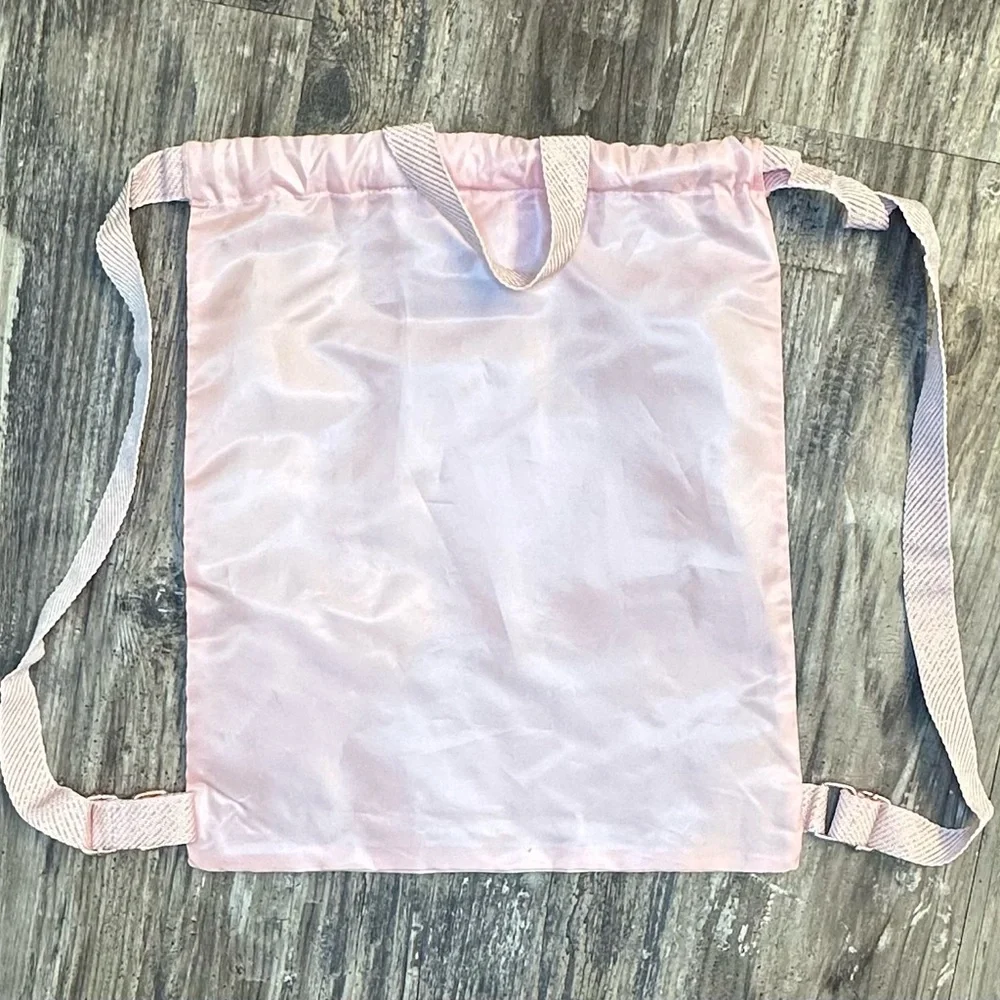 Disney Parks Bibbidi Bobbidi Boutique light pink‎ & gold drawstring bag